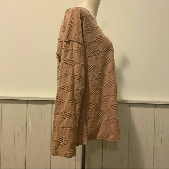 Hesed Small Textured Camel Long Sleeve Shirt - Picture 3 of 10